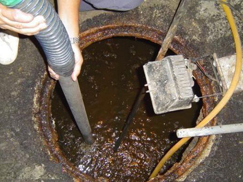 五桂山街道隔油池清理