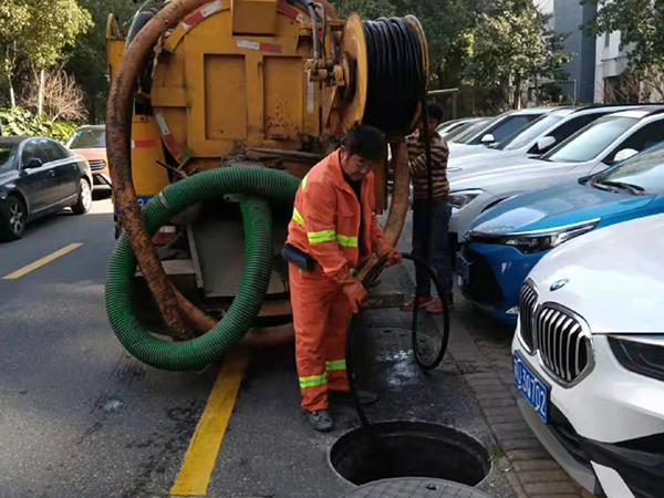 五桂山街道排污管道清淤